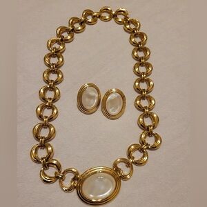 Monet Vintage Gold Tone Pendant Necklace MOP Faux Pearl